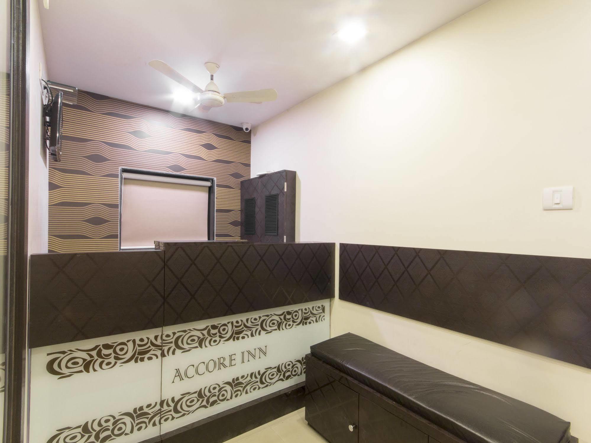 Hotel Accore Inn Bombay Extérieur photo